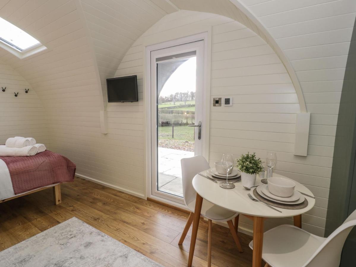 Yr Onnen Villa Ruthin Exteriör bild